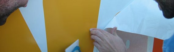 Hướng dẫn kỹ thuật dán decal lên kính đẹp như thợ