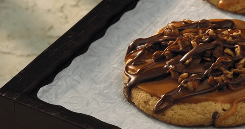 Giấy Glassine dùng để lót dưới thực phẩm Giấy Glassine dùng để lót dưới thực phẩm